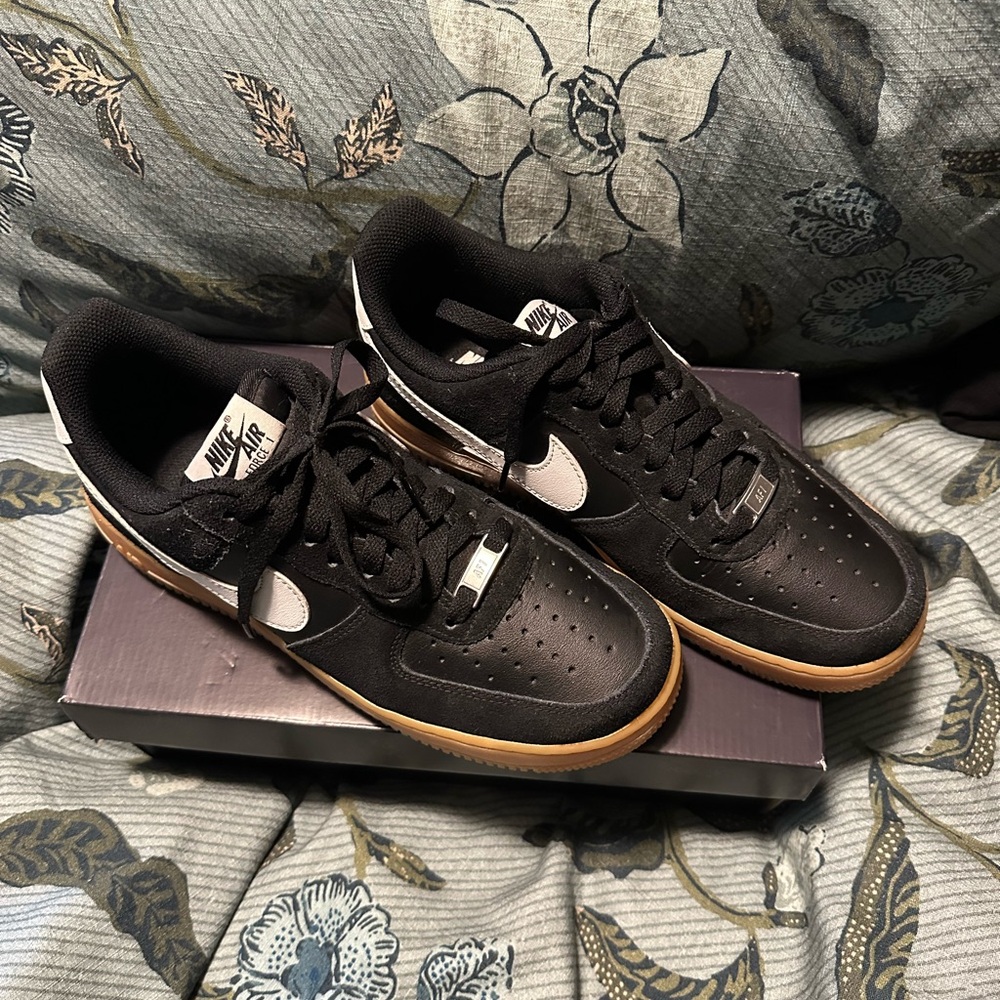 Nike Black and Brown Sneakers Timeless Style